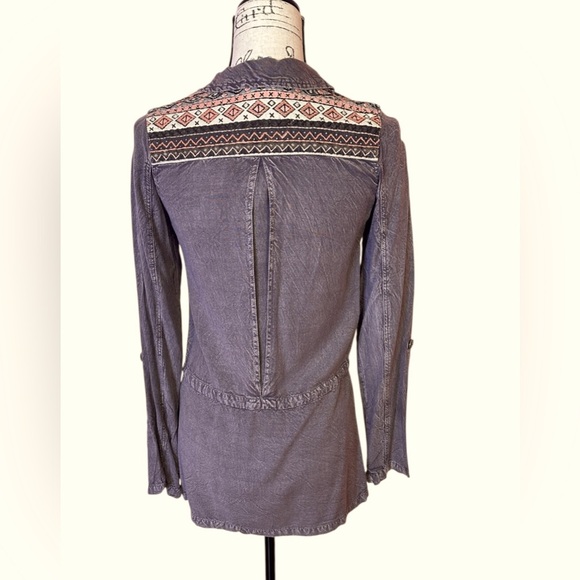 Maurice’s Premium Stylish Gray Button-Up Jacket Size XS - Picture 2 of 4